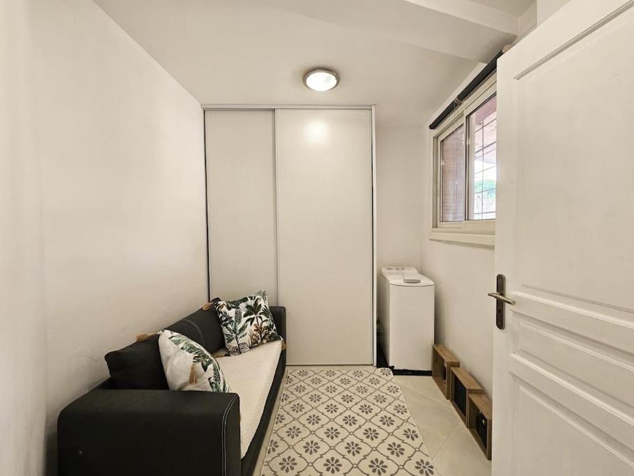 Apartment A Deux Pas Du Centre Historique *